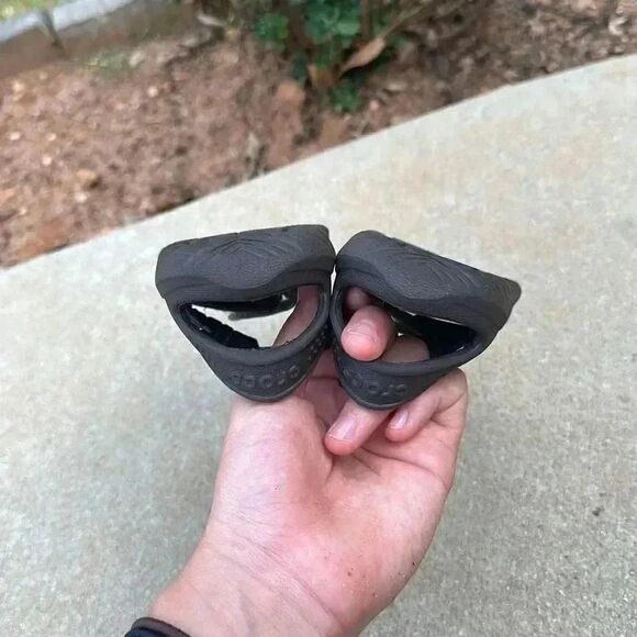 Crocs Kid’s Swiftwater River Walking Sandals - Picture 6 of 14